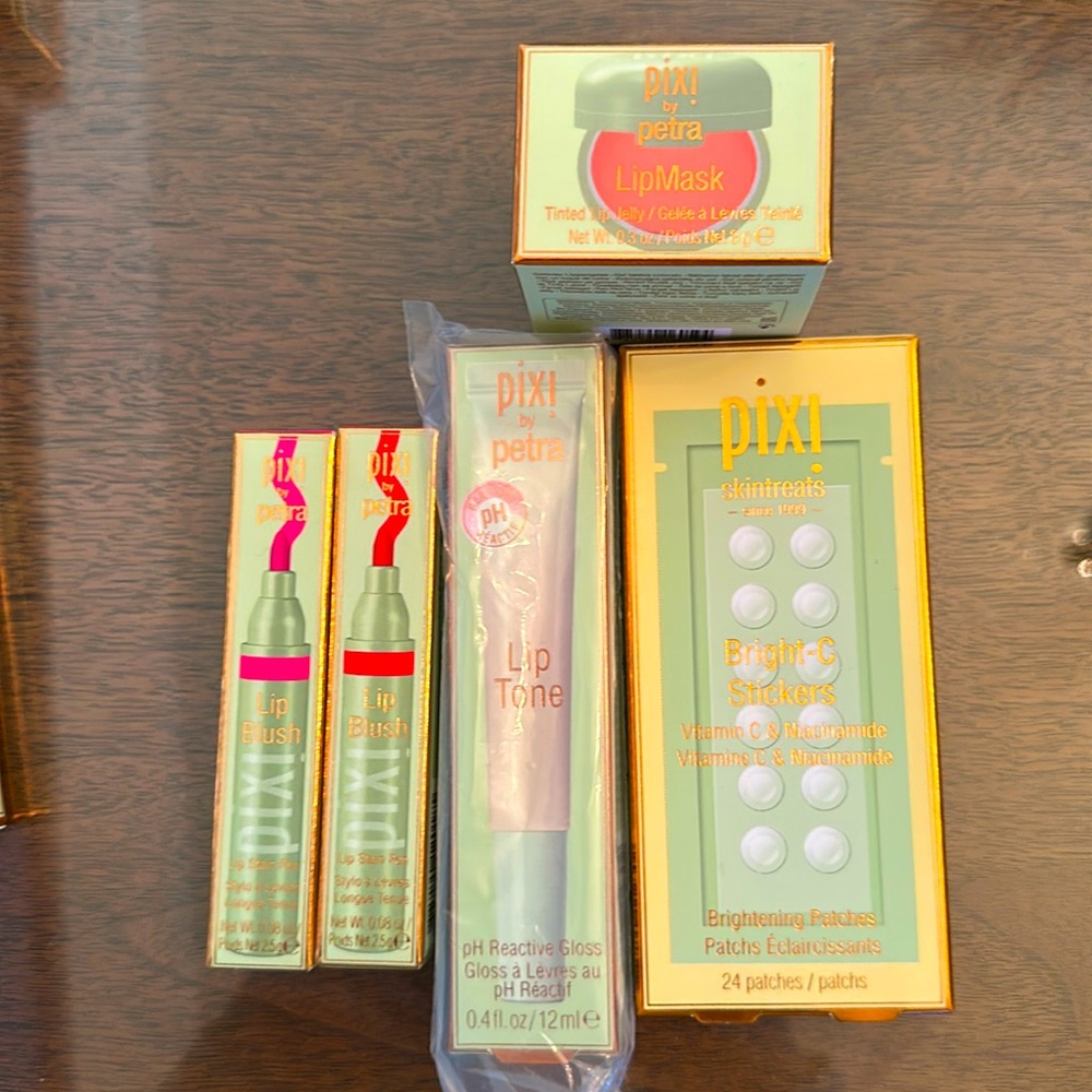 Pixi cosmetics bundle
